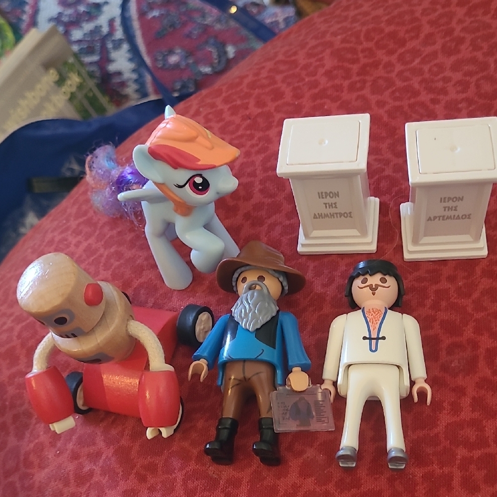 Colorful Kids Toy Set with Figures Playmobil